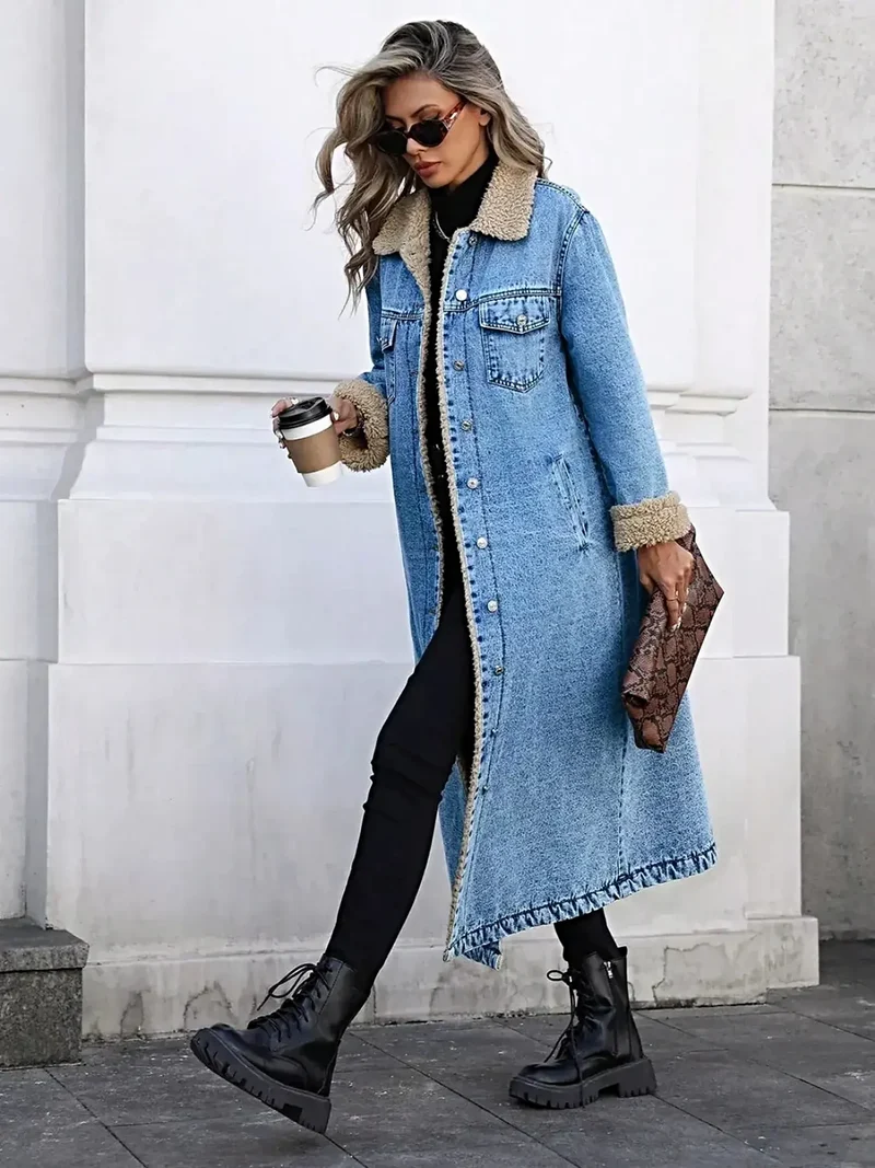 Luxe lange denimjas met sherpa-voering en zakken - 85% katoen, perfect voor koude dagen.