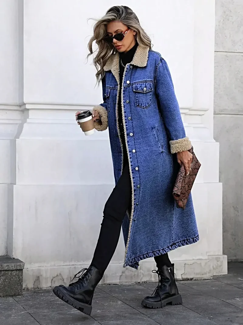 Luxe lange denimjas met sherpa-voering en zakken - 85% katoen, perfect voor koude dagen.