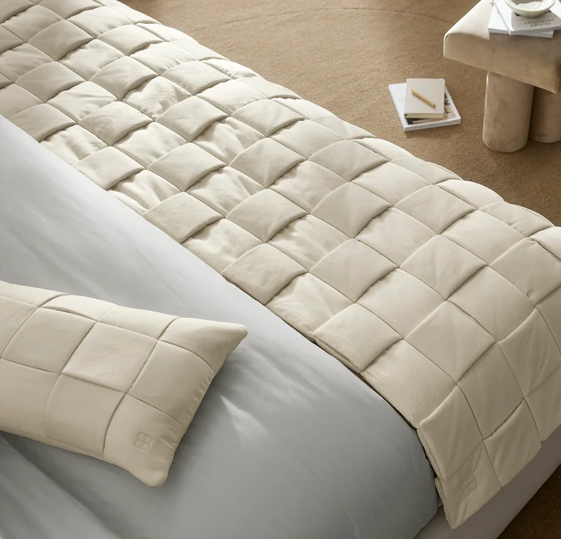 The Woven Icon - Cream