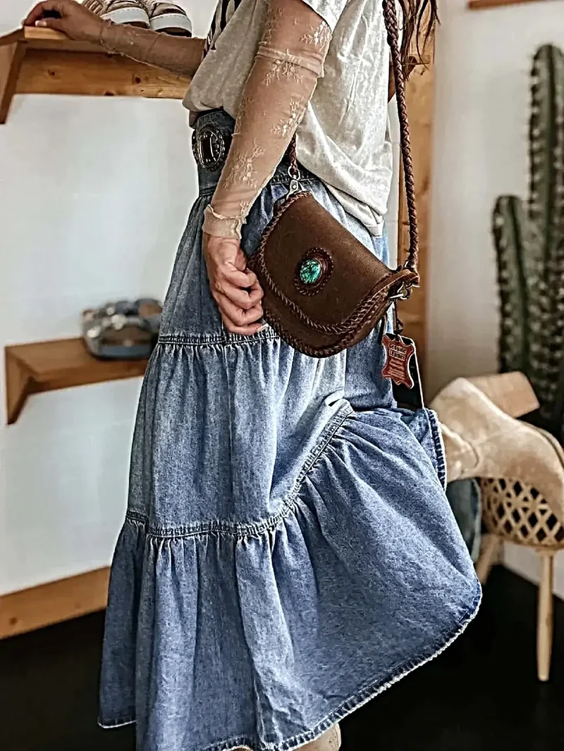 Stijlvolle gelaagde denim rok met knoopsluiting - perfect voor dagelijkse elegantie.