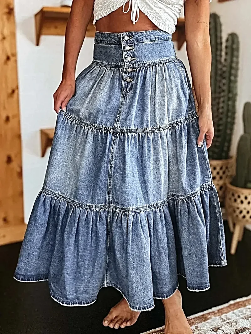 Stijlvolle gelaagde denim rok met knoopsluiting - perfect voor dagelijkse elegantie.