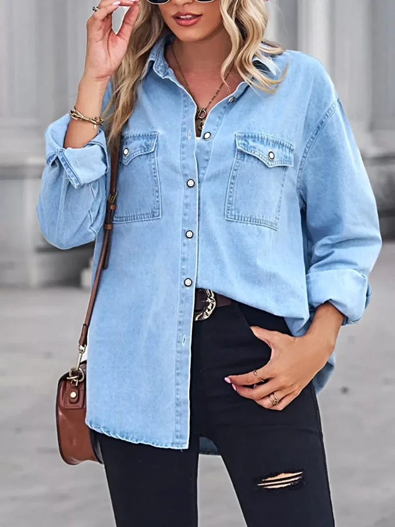 Denim overhemd met knoopsluiting en borstzakken, 95% rayon, klassieke pasvorm, machinewasbaar