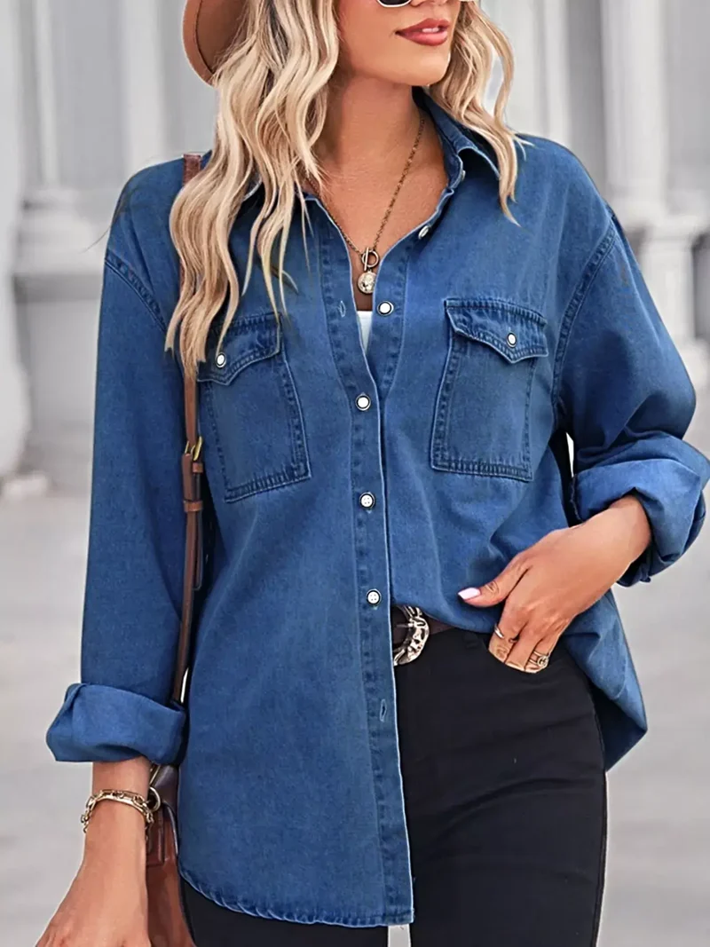 Denim overhemd met knoopsluiting en borstzakken, 95% rayon, klassieke pasvorm, machinewasbaar