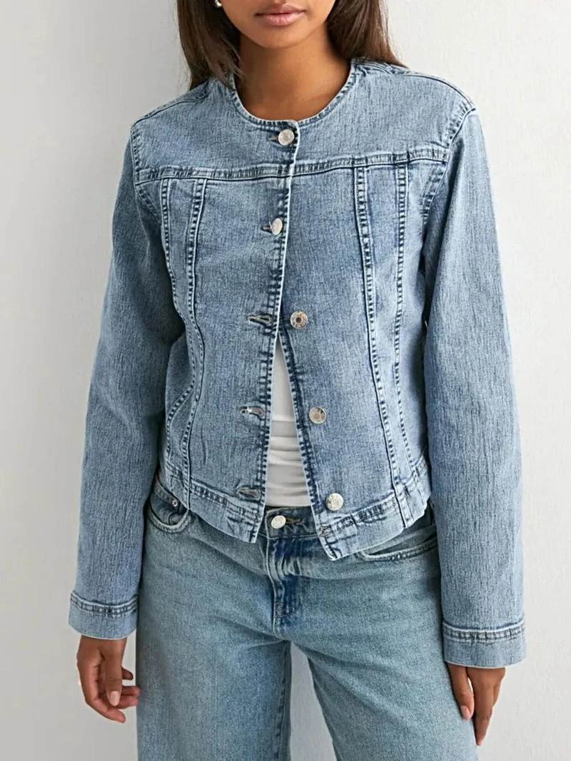 Klassiek denimjack voor dames - Tijdloze stijl met knoopsluiting en 85% katoen voor optimaal comfort.