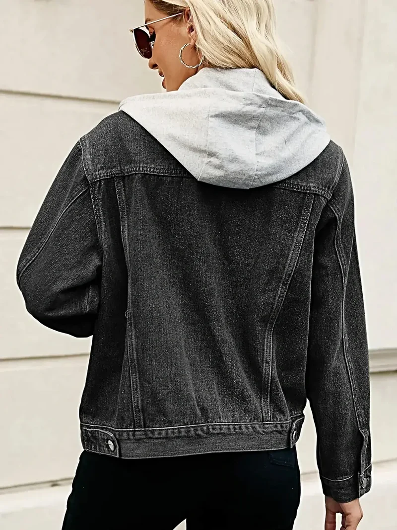 Luxe denimjas met capuchon, trekkoord en knoopsluiting – perfect voor elke gelegenheid.