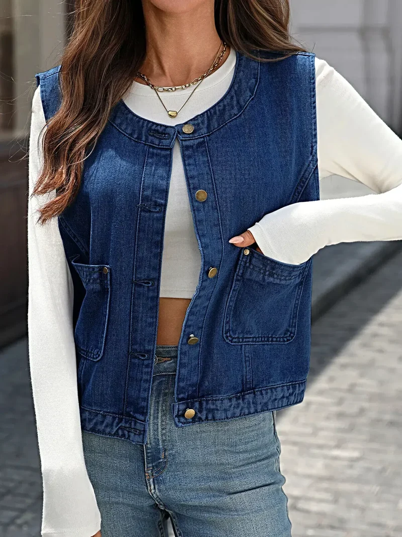 Luxe denim vest met knoopsluiting en zakken - 95% rayon, 5% polyester, machinewasbaar