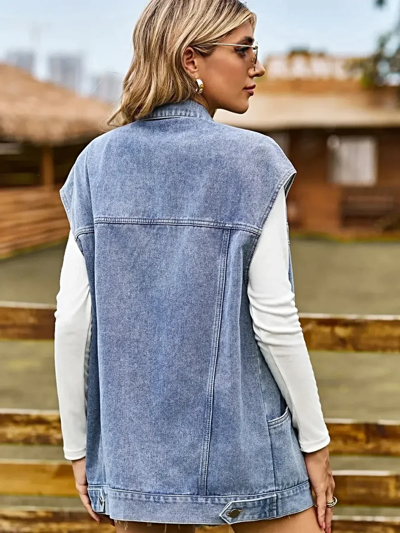 Elegant mouwloos denim jasje met kraag en knoopsluiting – tijdloze stijl, niet elastisch