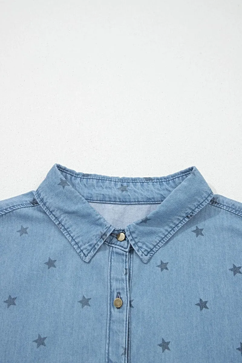 Premium denim overhemd met korte mouwen en dubbele borstzak voor een moeiteloze stijl.
