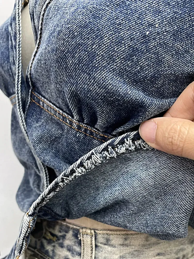 Elegante denim haltertop met smockwerk en knoopdetails - perfecte pasvorm voor alle maten
