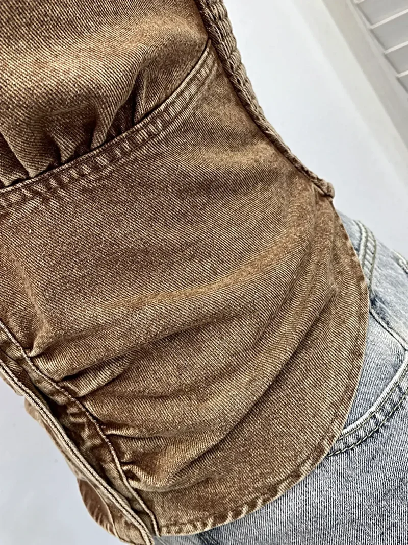 Elegante denim haltertop met smockwerk en knoopdetails - perfecte pasvorm voor alle maten