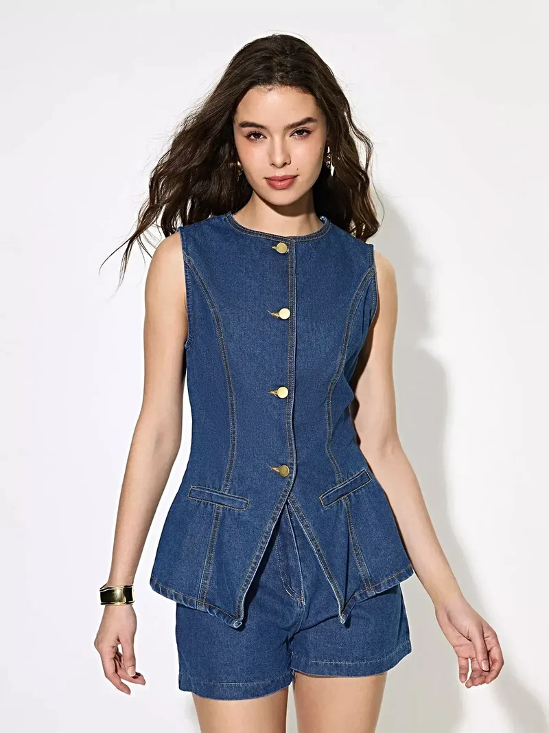 Stijlvol denim overhemd met knoopsluiting - mouwloos model, 85% katoen, perfect voor zomerse uitjes.