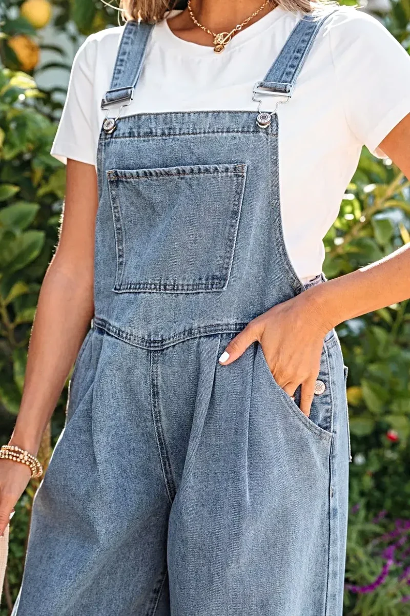 Elegante retro jumpsuit met zakken en geplooide wijde pijpen - Chique denim mode voor dames