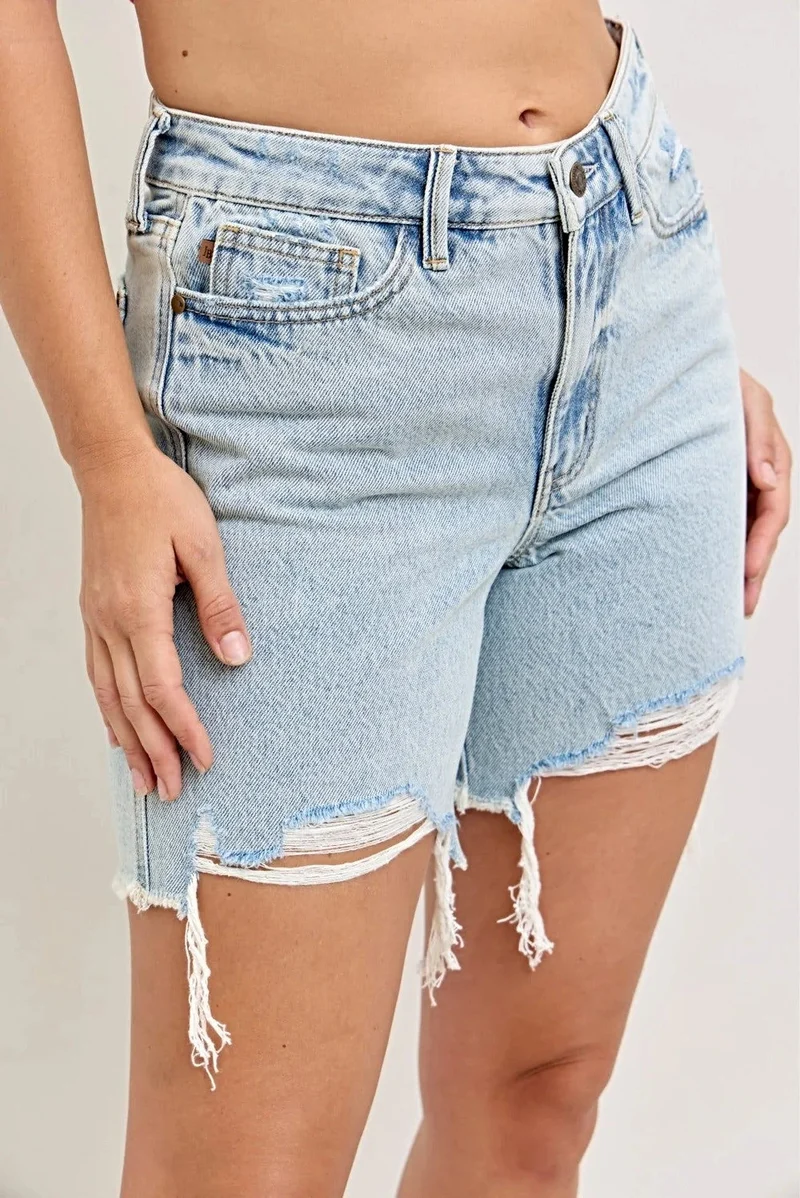 Judy Blue denim shorts met hoge taille, telefoonzakjes en gerafelde zoom