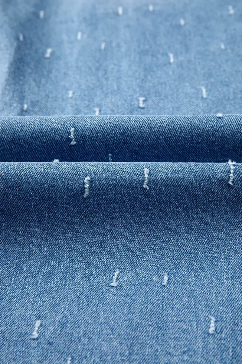Stijlvolle jeans met een verwassen look, buikcorrigerend effect, rafelige zoom en functionele zakken.
