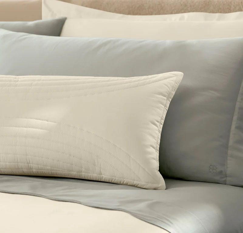 Signature Quilted Arch Pillow Cover (Lumbar) - Cream