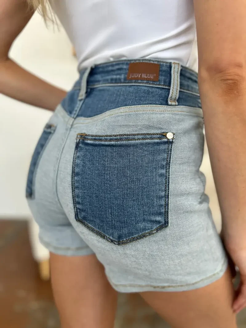 Judy Blue Color Block Denim Shorts voor dames - Trendy & stijlvolle zomeressential