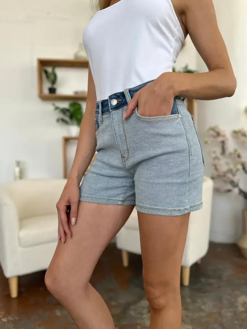 Judy Blue Color Block Denim Shorts voor dames - Trendy & stijlvolle zomeressential