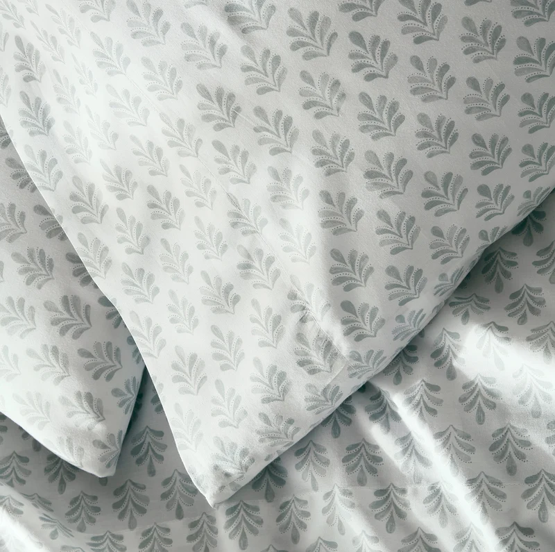 Percale Hemmed Pillowcase Set - Shore Dot Blossom