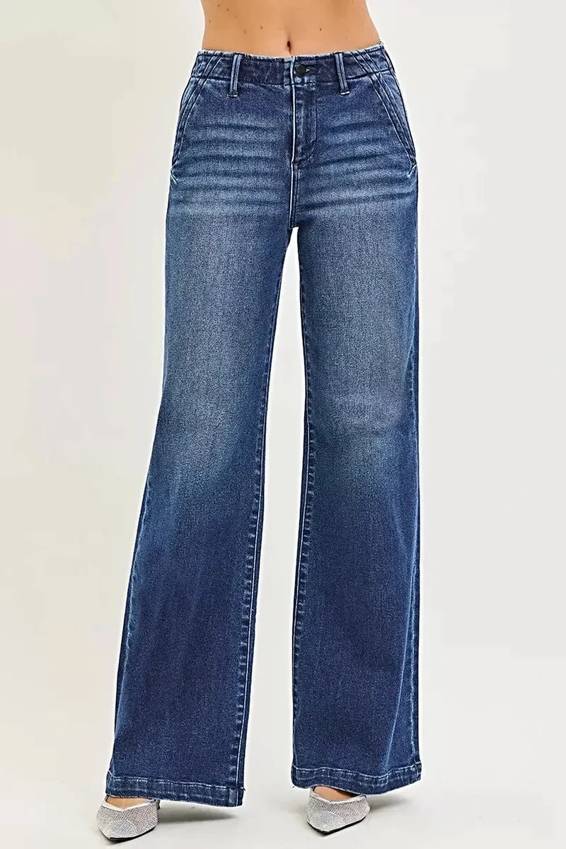 Chique jeans met hoge taille en schuine zakken - 92% katoen, wijde pijpen voor een stijlvolle look.