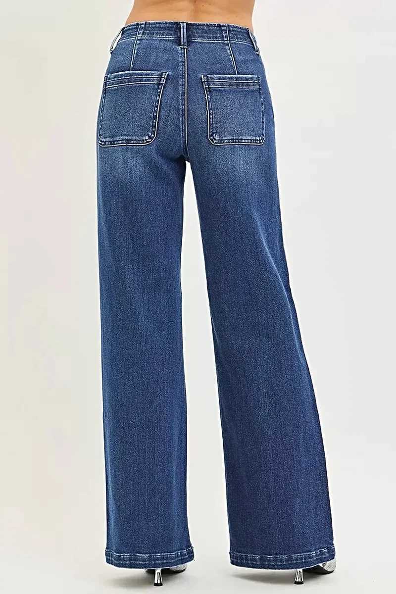 Chique jeans met hoge taille en schuine zakken - 92% katoen, wijde pijpen voor een stijlvolle look.