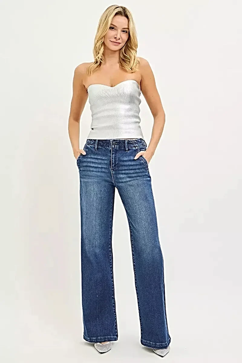 Chique jeans met hoge taille en schuine zakken - 92% katoen, wijde pijpen voor een stijlvolle look.
