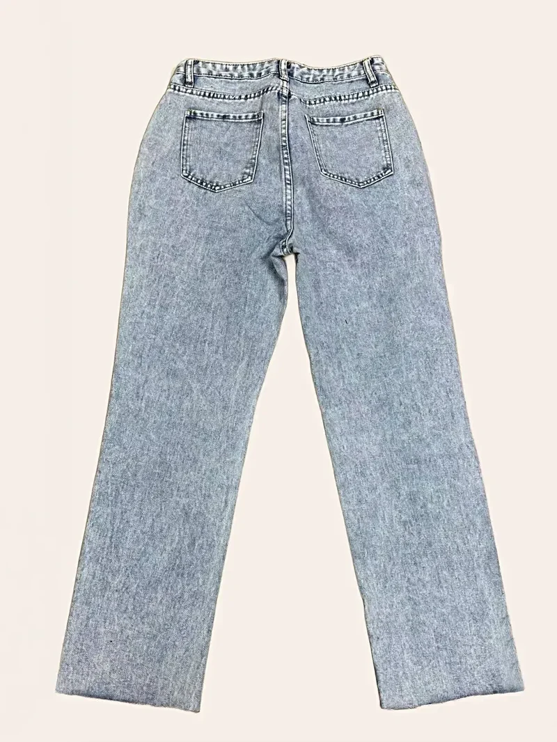 Gescheurde jeans met rechte pijpen en zakken - Klassieke stijl, 85% katoen, geen stretch