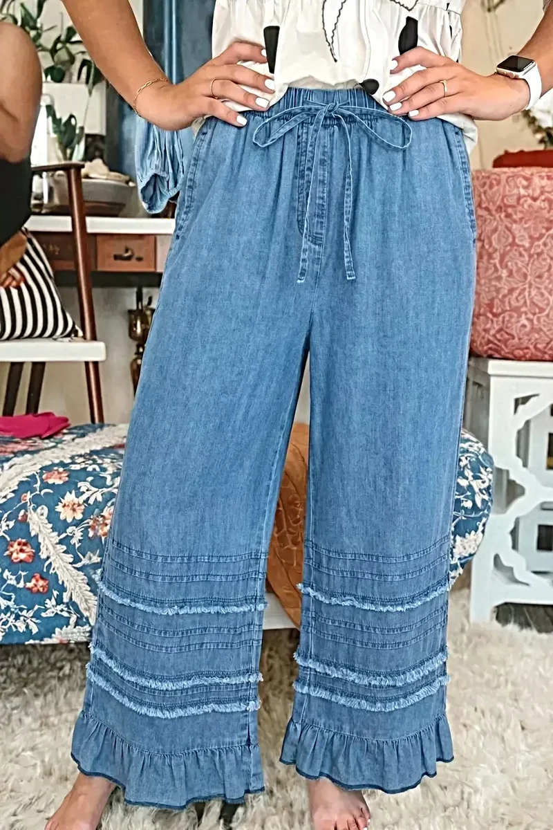 Broek met ruches aan de zoom - Wijde pijpen, chambray-stijl met trekkoord en franjes, 100% katoen