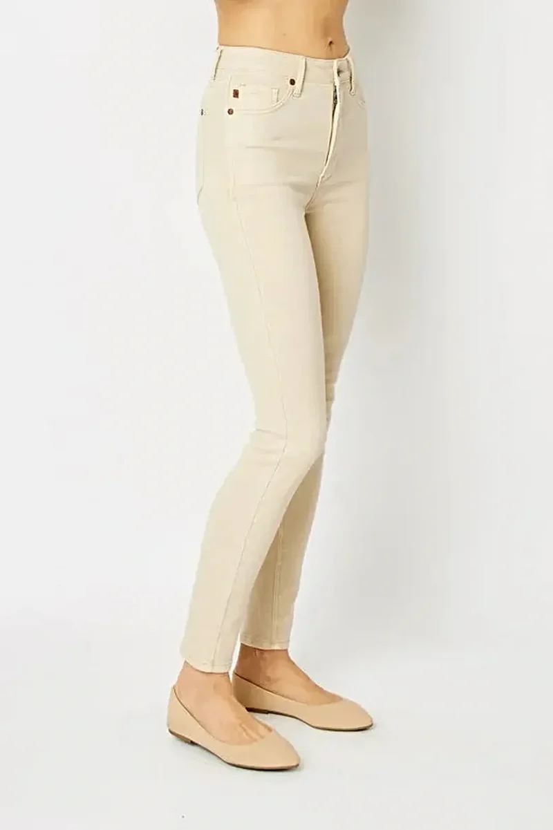 Judy Blue skinny jeans met hoge taille en buikcorrectie - Kledinggeverfd, comfortabele pasvorm