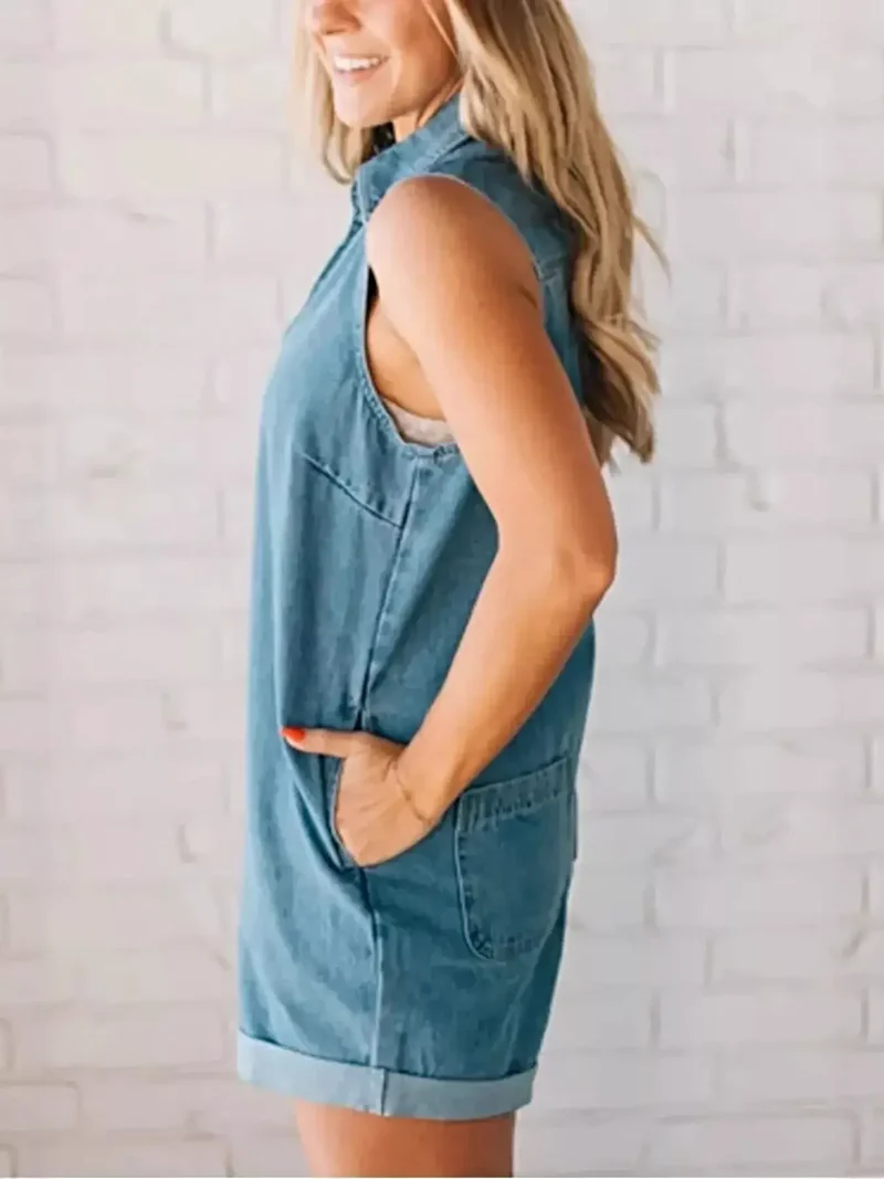Luxe mouwloze denim jumpsuit met rits en zakken - perfect voor een moeiteloze stijl.