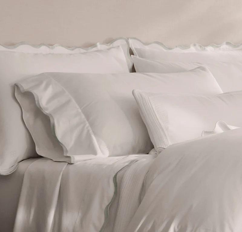 Signature Embellished Pillowcase Set - White/Mist Curved Edge