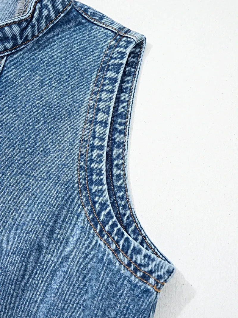 Stijlvolle mouwloze denim jurk met riem en knoopjes - casual chic voor elke gelegenheid
