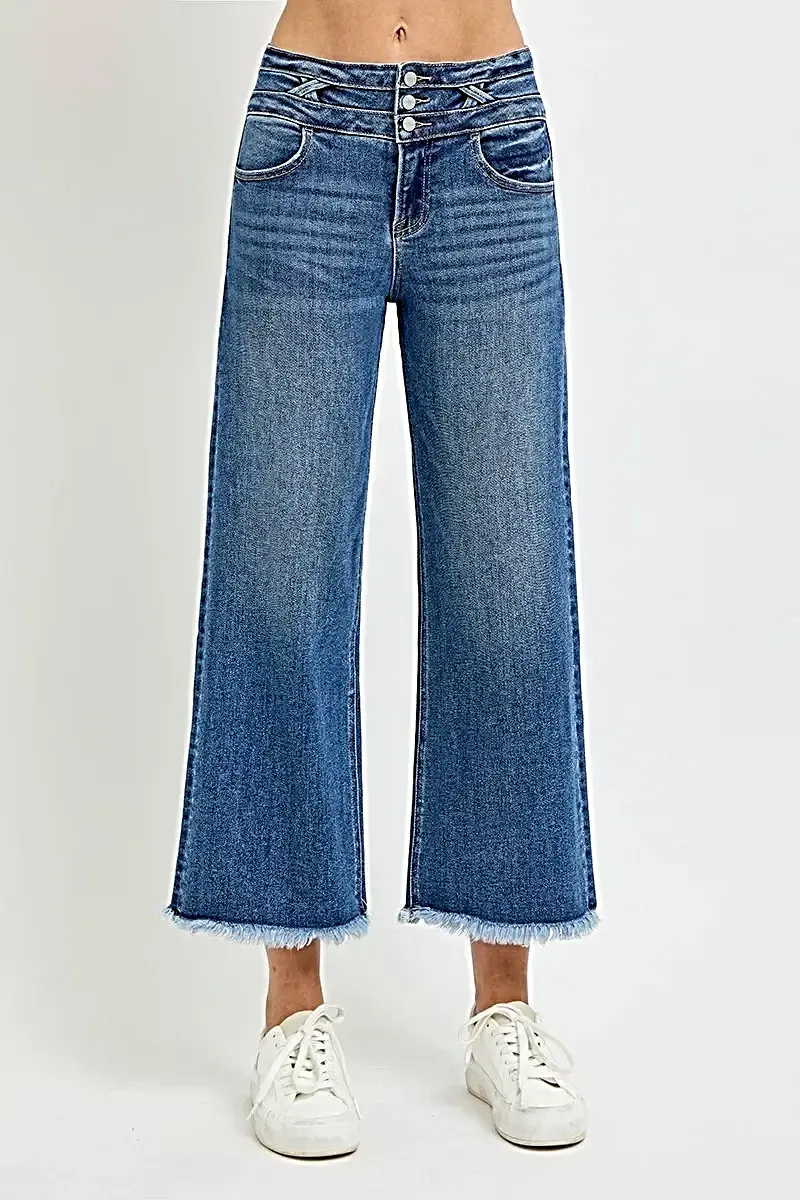 Trendsi jeans met hoge taille en wijde pijpen, met een unieke brede band - moeiteloos chique stijl