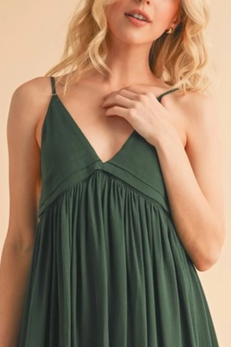 Aemi + Co Gerimpelde Mini Cami Jurk - Chique Avondkleding van 100% Rayon met Verleidelijke Halslijn