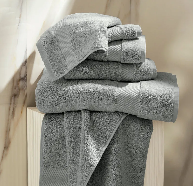 Plush Bath Towel Set