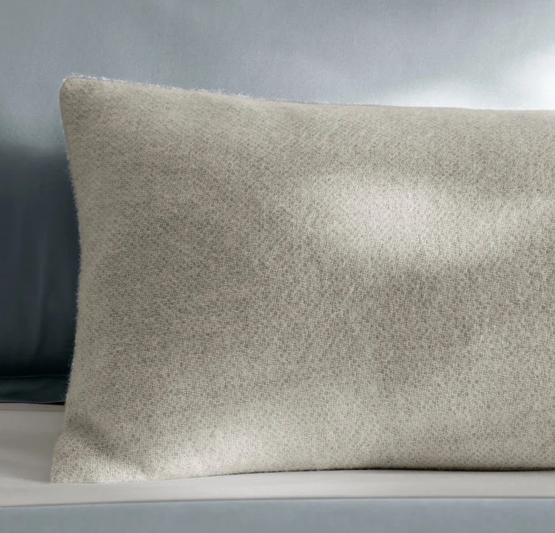 Alpaca Pin Check Pillow Cover - Ivory/Pewter
