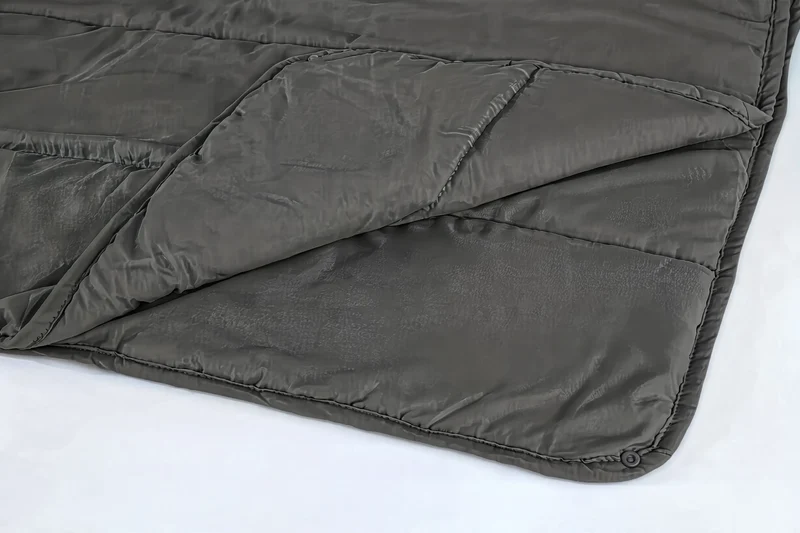 Zelesta Comfort Uni 4-Jahreszeiten Bettdecke - Anthrazit