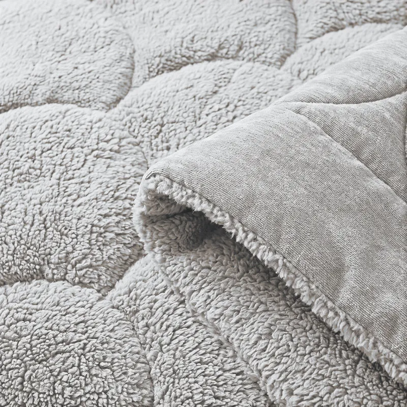 Zelesta Special Teddy Chenille Bettdecke - Grau