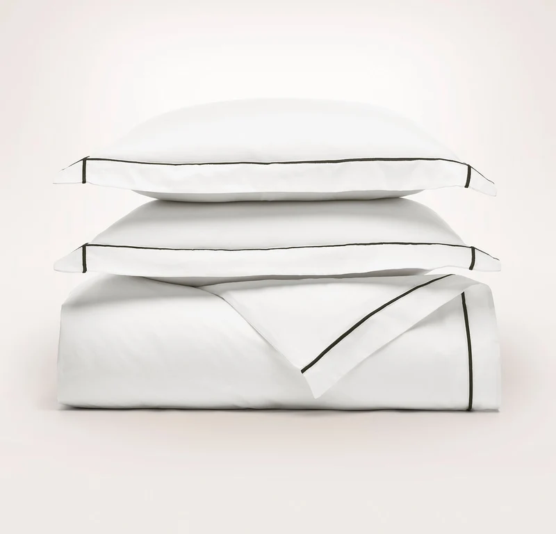 Signature Embellished Duvet Set - White/Night Embroidered