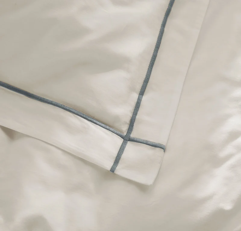 Signature Embellished Duvet Set - White/Shore Embroidered