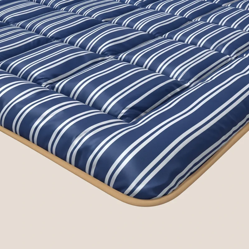 zailistade.comluxe Design Baumwollsatin Bettdecke - Blue Stripes