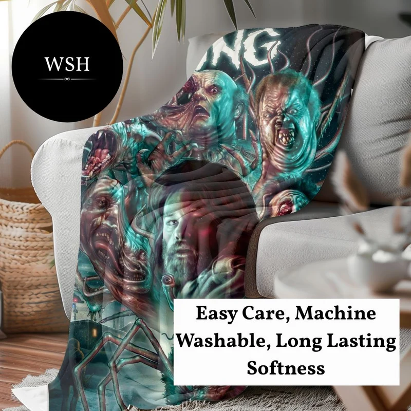 Horror Movie Blanket - The Thing Blanket - Luxury Twin / Double Velveteen Fleece Blanket