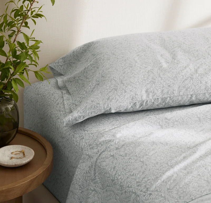 Signature Hemmed Sheet Set - Shore Climbing Vine