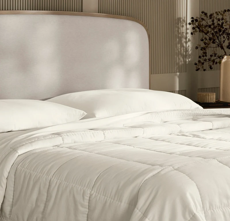 Signature Handstitched Quilt - Cream