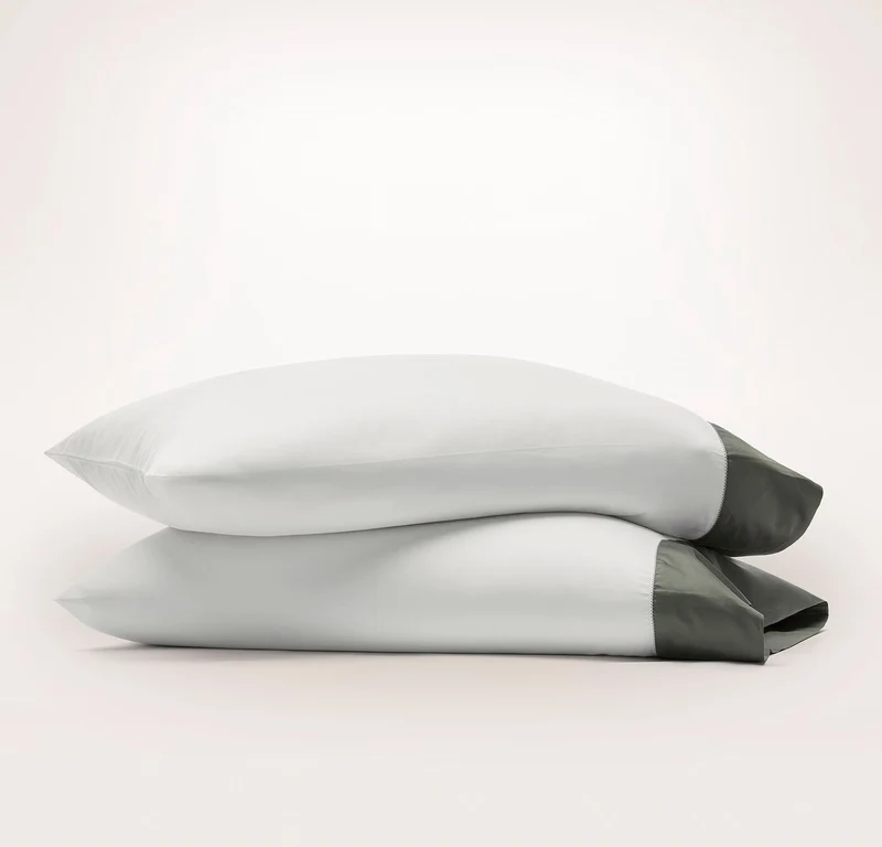 Signature Embellished Pillowcase Set - White/Juniper Colorblock