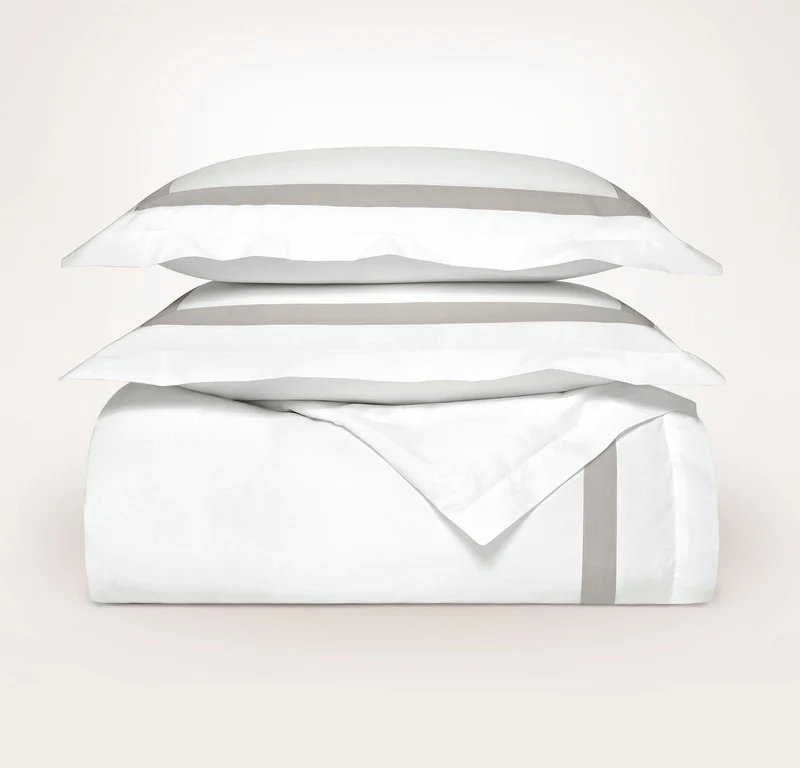 Percale Hemmed Duvet Set - White/Pewter Banded