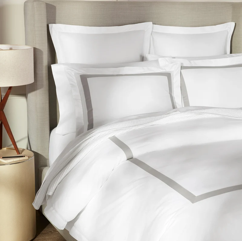 Percale Hemmed Duvet Set - White/Pewter Banded