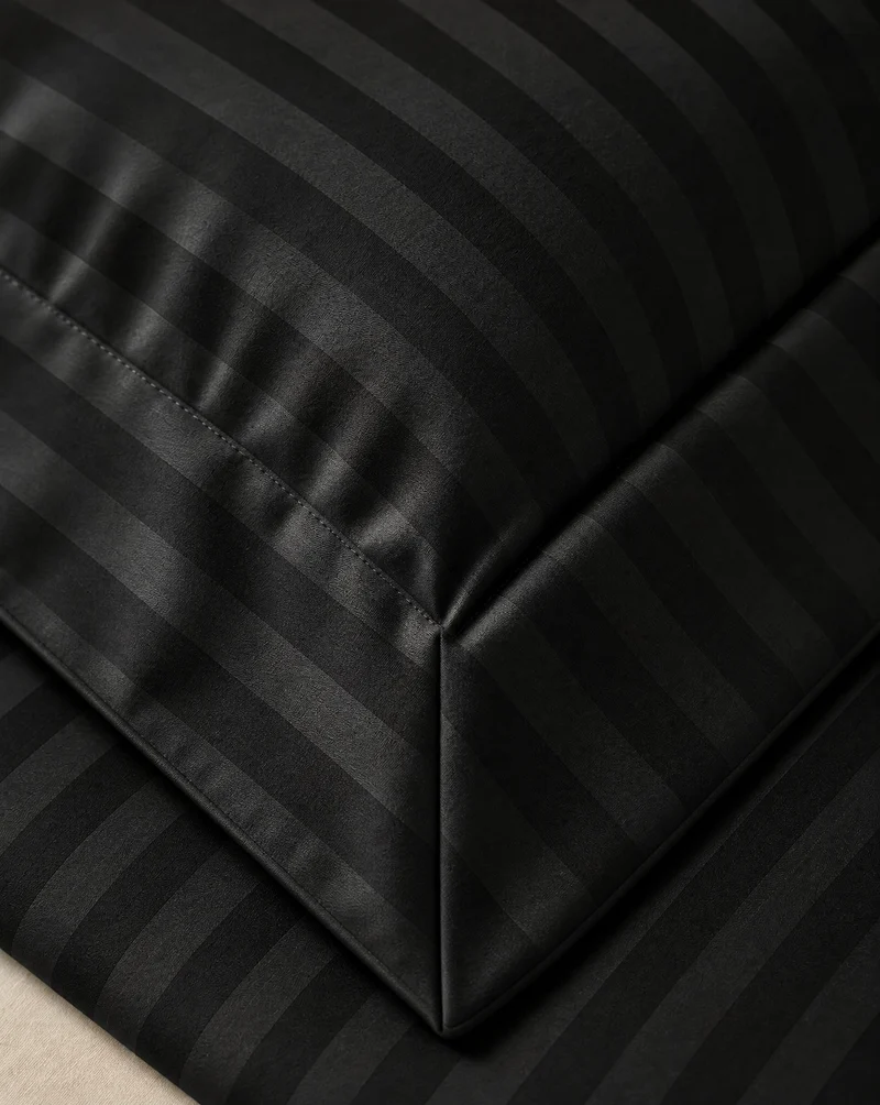 zailistade.comluxe Hotel Stripe Nahtlose Baumwollsatin Bettdecke - Schwarz