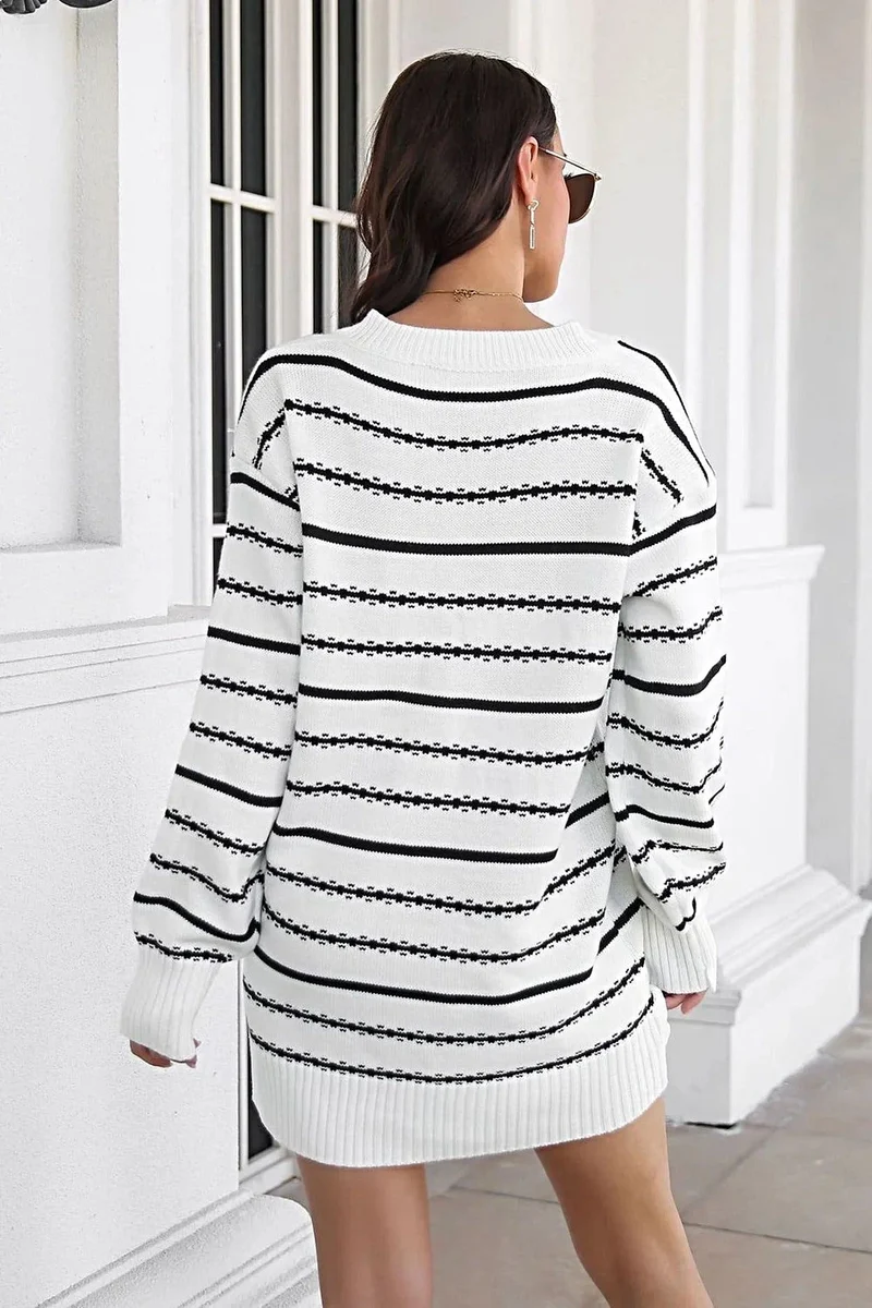 Gestreepte sweaterjurk - Luxe gebreide mini-jurk met V-hals en lange mouwen, casual stijl