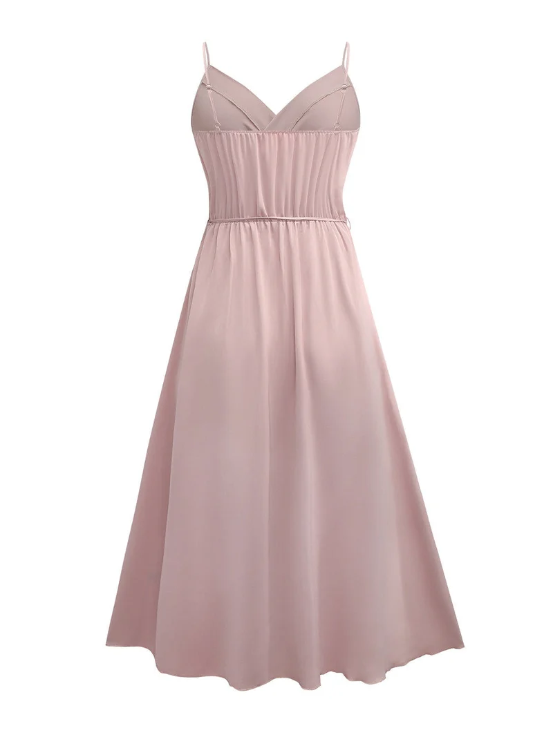 Elegante mouwloze midi-jurk met overslag en strikceintuur in ondoorzichtige polyesterstof.