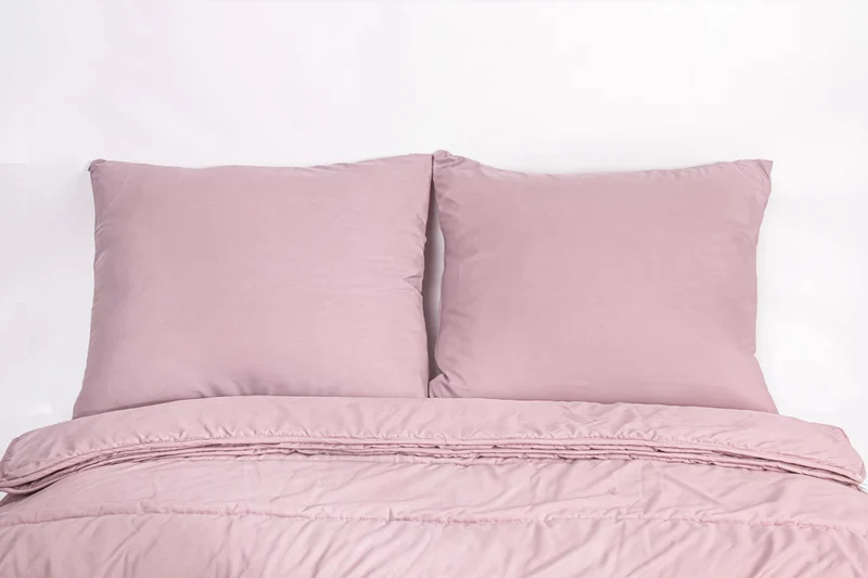 Zelesta Comfort Uni 4-Jahreszeiten Bettdecke - Altrosa